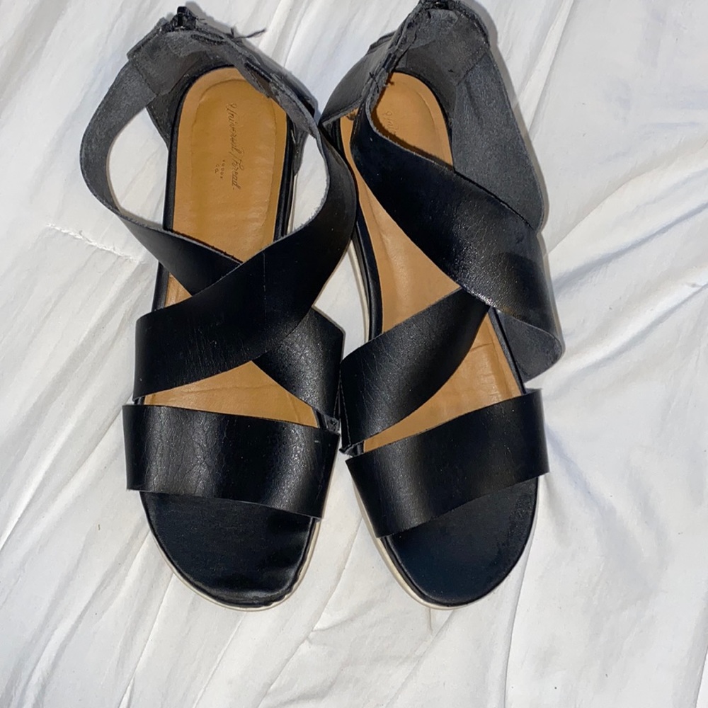 Black strap sandals